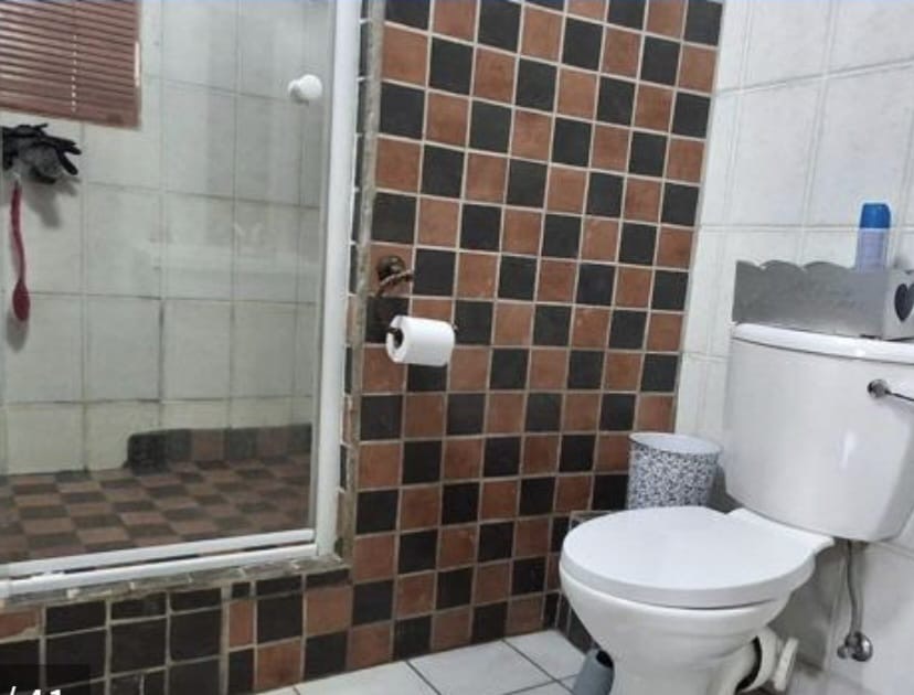 5 Bedroom Property for Sale in Deneysville Free State